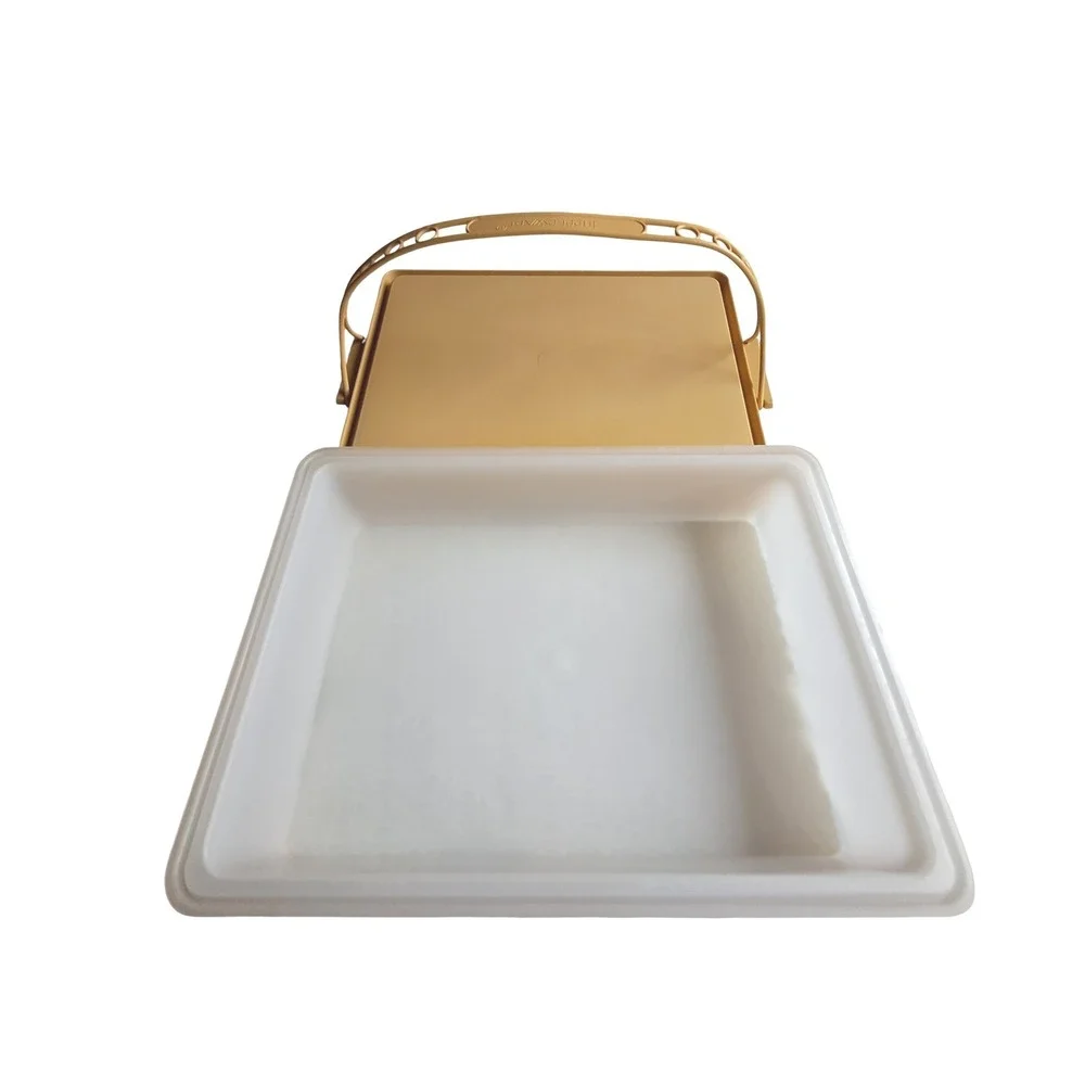 Vintage Tupperware Rectangular Cake Taker Harvest Gold Carrier Lid Handle USA